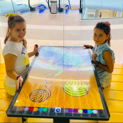 ინტერაქტიული-მაგიდა2 ინტერაქტიული-მაგიდა2